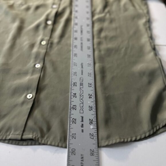 H&M Casual Utility Button-Down Shirt Size 14 US Relaxed Fit Blouse Olive Green - Picture 7 of 8